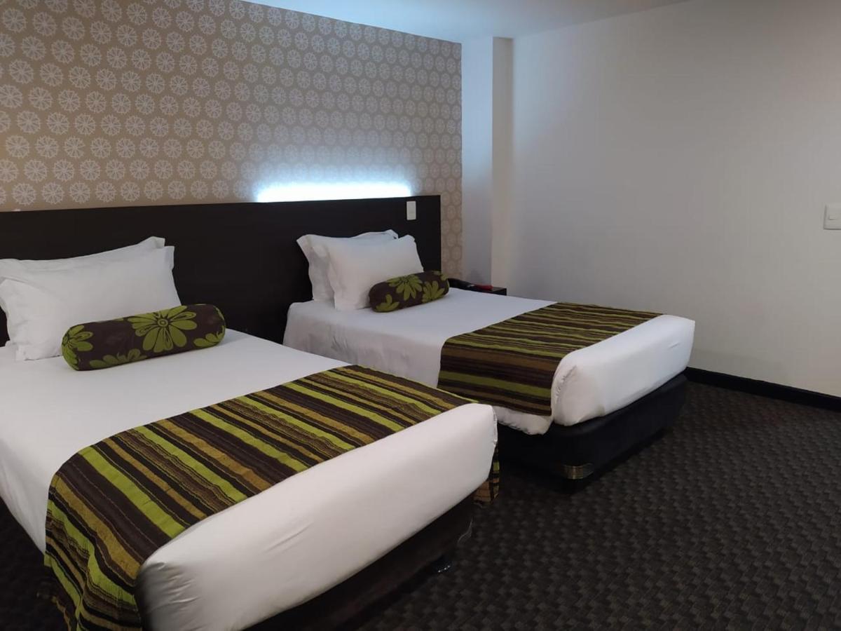 Hotel Castellana 95 ボゴタ エクステリア 写真