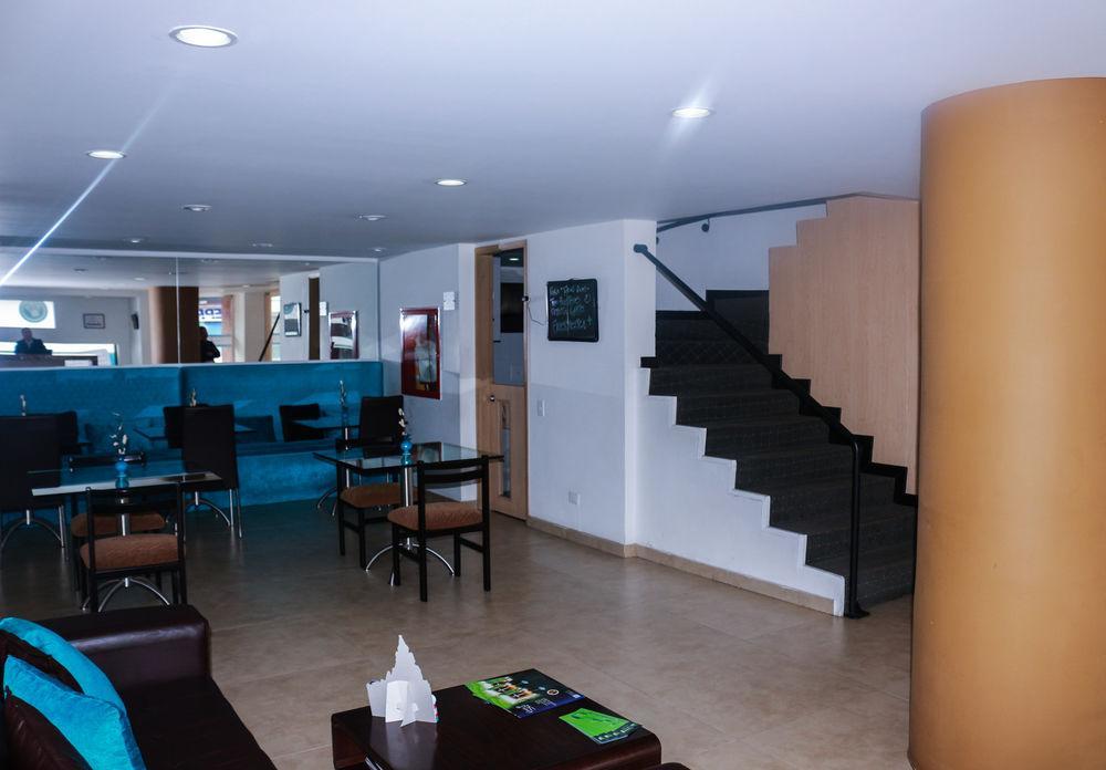 Hotel Castellana 95 ボゴタ エクステリア 写真